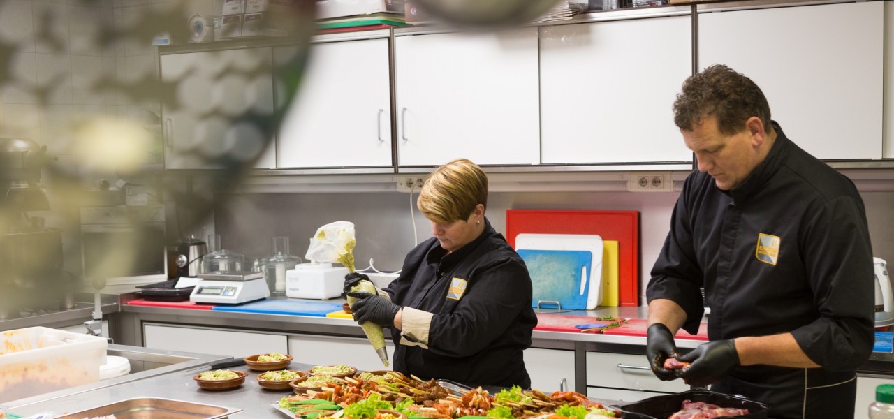 Kijkje in de keuken William Hermanussen, Keurslager